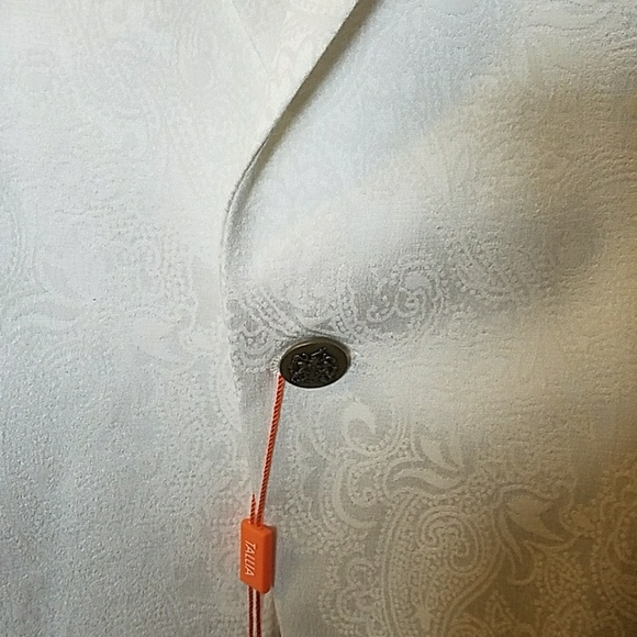 Tuxedo / Blazer - Picture 2 of 3